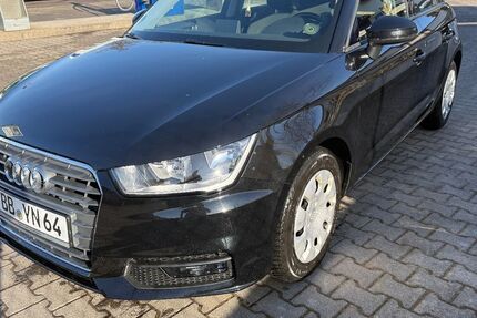 Audi A1 90.000 km 12.900 &euro; Gechingen 75391