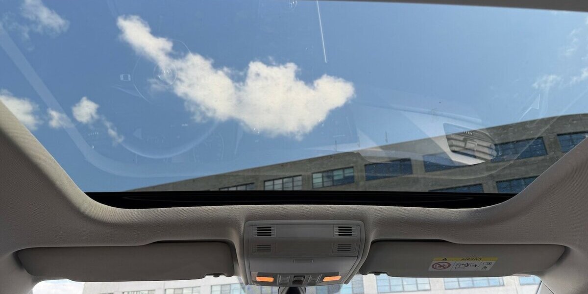 VW Polo 1.0 TSI Sportfahrwerk LED Panorama App Navi 85.014 km 12.499 &euro; Frankfurt 60386