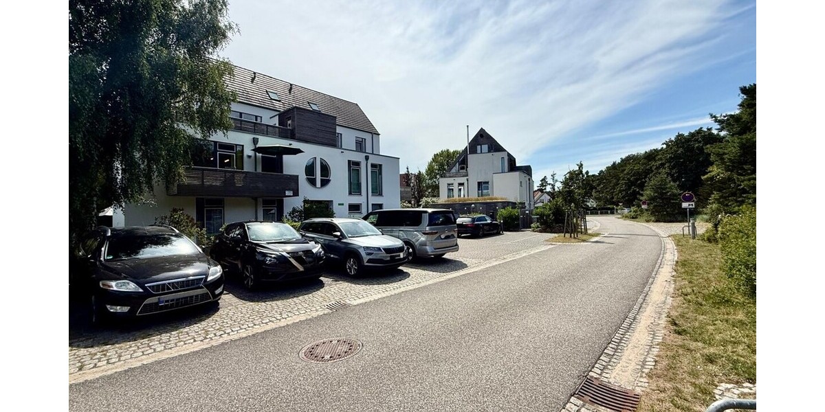 HORN IMMOBILIEN++ Karlshagen (Usedom), voll ausgestattete 3-Raum Ferienwohnung, mit Parkplatz+Balkon - Etagenwohnung Karlshagen | Angebot:27129909
