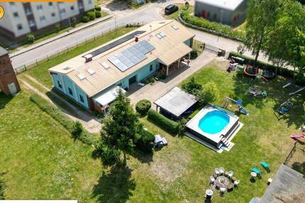 Haus Ankershagen Friedrichsfelde - 9 Zimmer, 256 m&sup2;, 420.000&euro; | Angebot:25668634