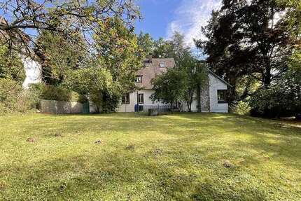 Haus zum Kaufen in Amberg 1.190.000 € 139 m²