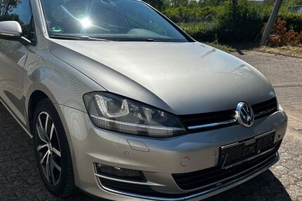 VW Golf 65.000 km 10.990 &euro; Saarlouis 66740