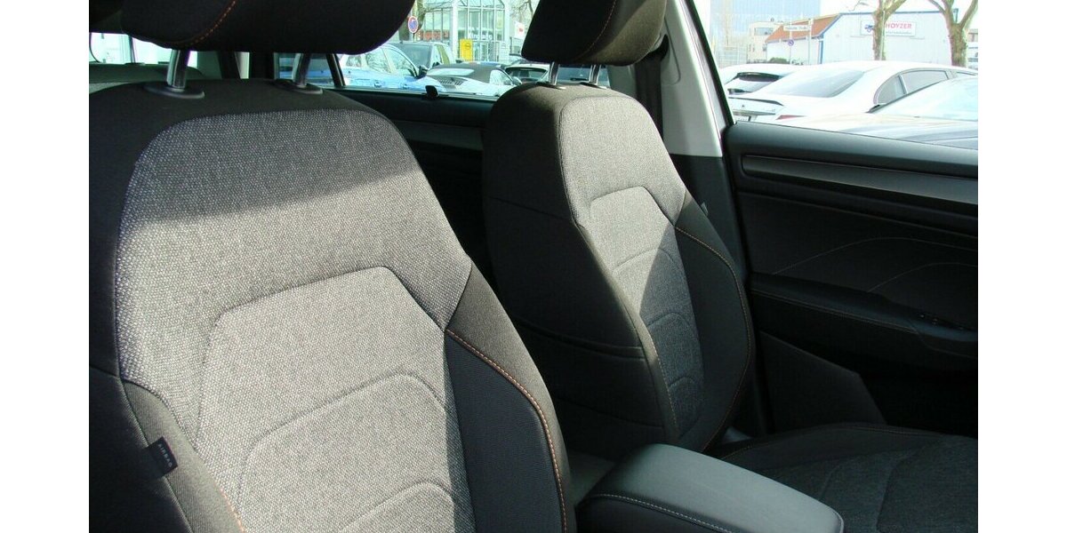 Skoda Kodiaq 1.5TSi Clever ACC MATIX AHK Kamera Navi 19.530 km 29.980 &euro; Falkensee 14612