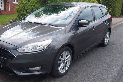 Ford Focus 121.782 km 7.450 &euro; Ahlerstedt 21702