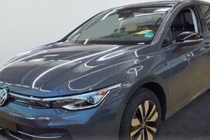 VW Golf 23.512 km 26.990 &euro; Haiger 35708