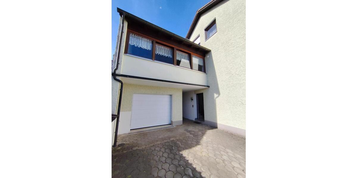 Mehrfamilienhaus, Wohnhaus Trausnitz - 8 Zimmer, 194 m&sup2;, 400.000&euro; | Angebot:26455422