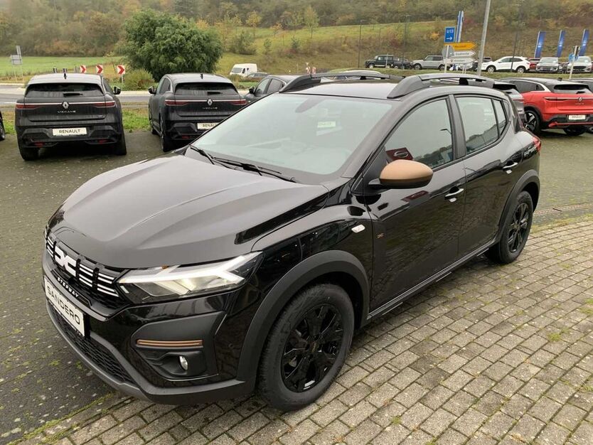 Dacia Sandero 4.000 km 20.280 € Bad Neustadt/S. 97616