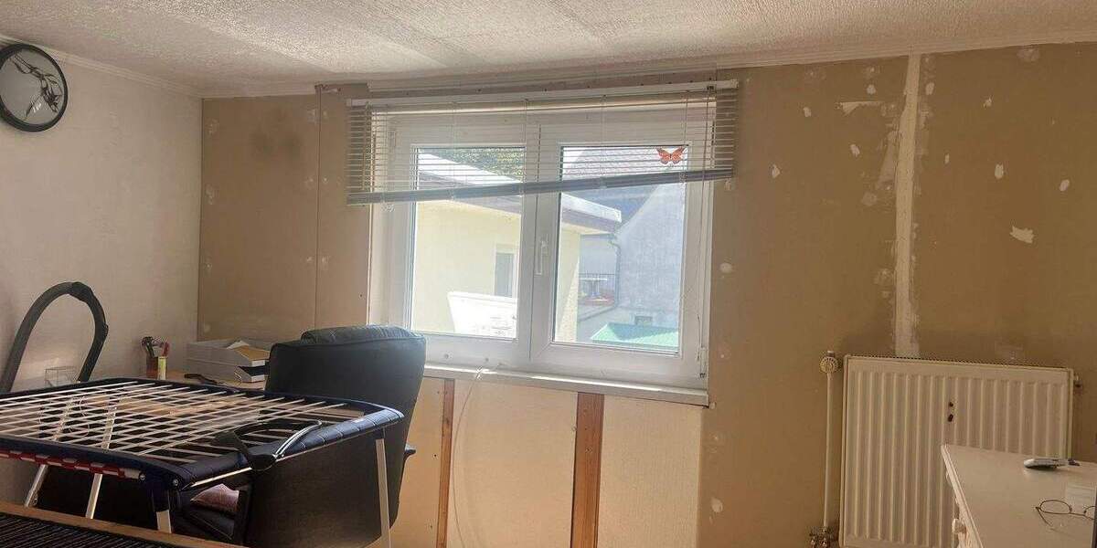 Einfamilienhaus Dorfhain / Klingenberg Klingenberg - 4 Zimmer, 100 m&sup2;, 85.000&euro; | Angebot:25340383