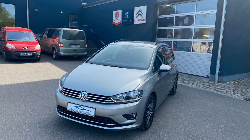 VW Golf Sportsvan 42.166 km 14.598 &euro; Röbel Müritz OT Röbel 17207