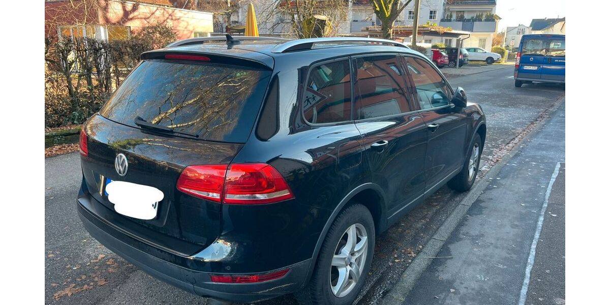 VW Touareg 234.000 km 11.600 &euro; Leutenbach 71397