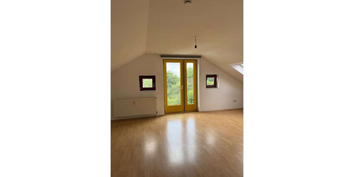 Etagenwohnung Niederdorfelden - 3 Zimmer, 65 m&sup2;, 695&euro; | Angebot:27121202