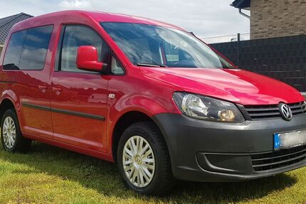 VW Caddy 182.000 km 6.650 &euro; Groß Oesingen 29393