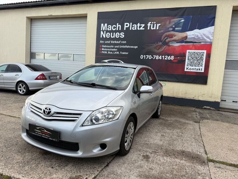 Auris