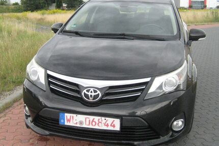 Toyota Avensis 230.000 km 7.890 &euro; salzhausen 21376