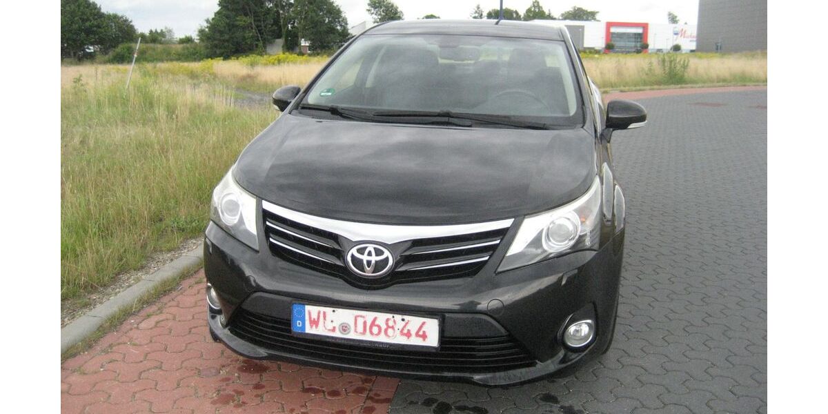 Toyota Avensis 230.000 km 7.890 &euro; salzhausen 21376