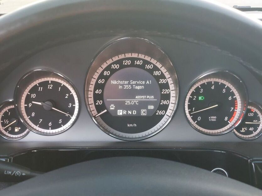 E 200