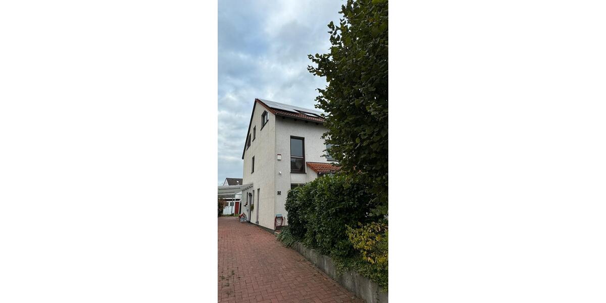 Reiheneckhaus, 134qm, 2x Garten, 3x Bäder renoviert, Einbauküche 5 zimmer