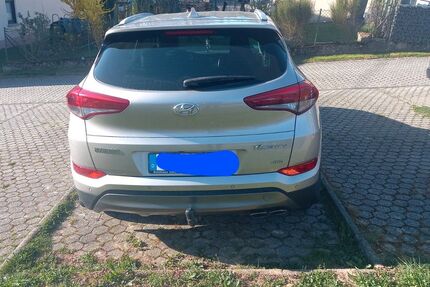 Hyundai TUCSON 135.500 km 17.950 &euro; Trier 54293