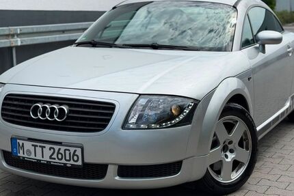 Audi TT 245.500 km 1.480 &euro; München 81829