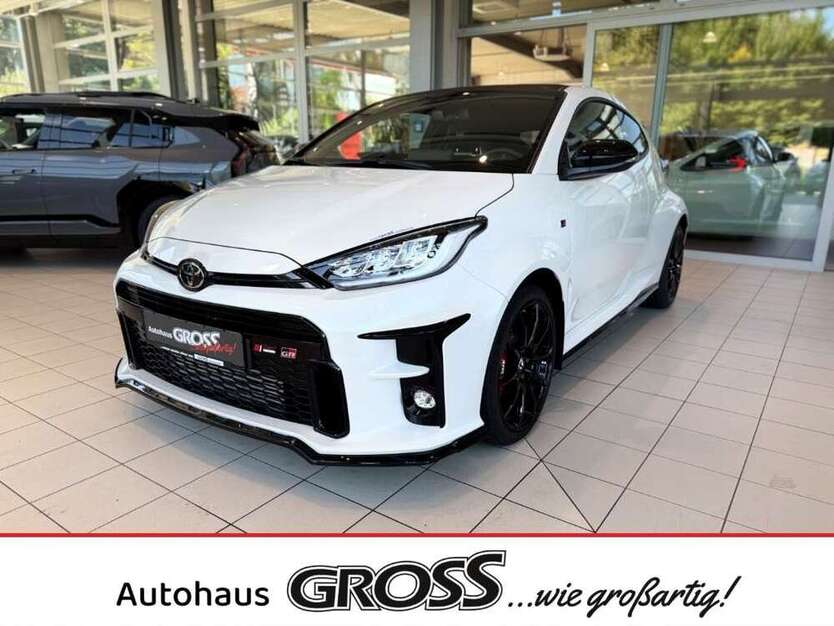 Yaris