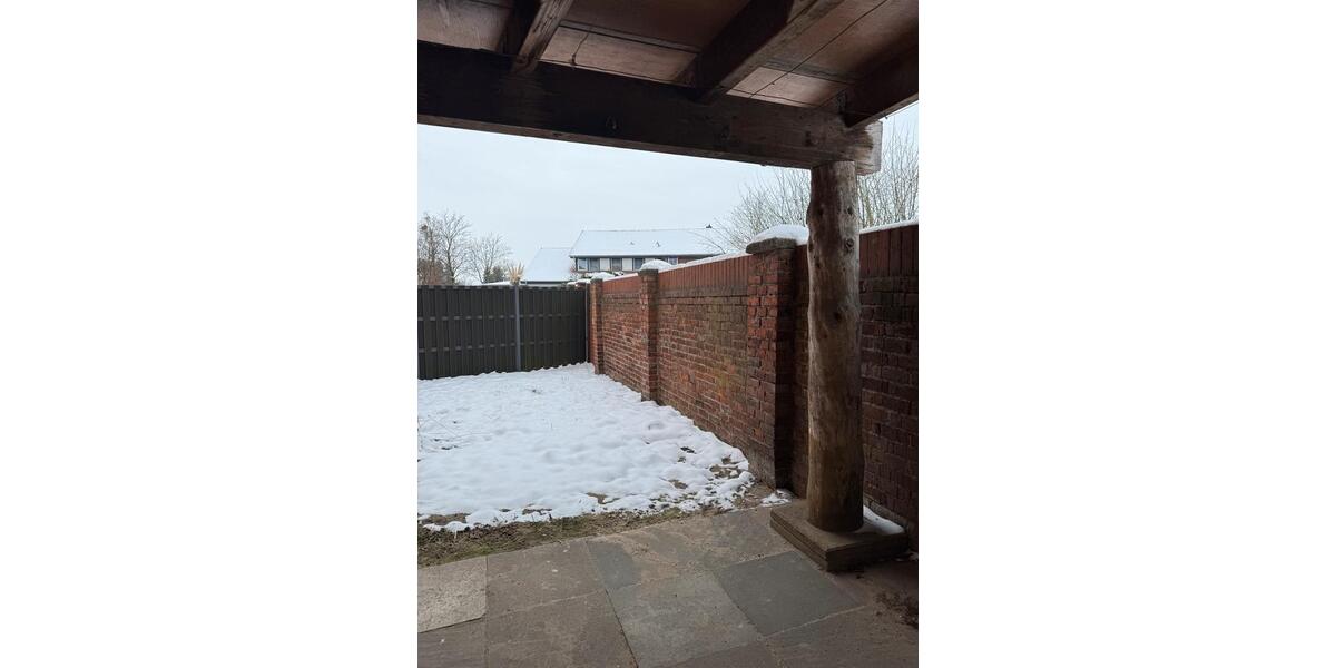 Erdgeschoßwohnung Rühen - 3 Zimmer, 86 m&sup2;, 800&euro; | Angebot:25512119