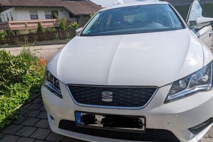 Seat Leon 121.000 km 6.900 &euro; Töging 84513
