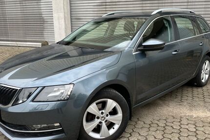 Skoda Octavia 106.500 km 13.995 € Norderstedt bei Hamburg 22844