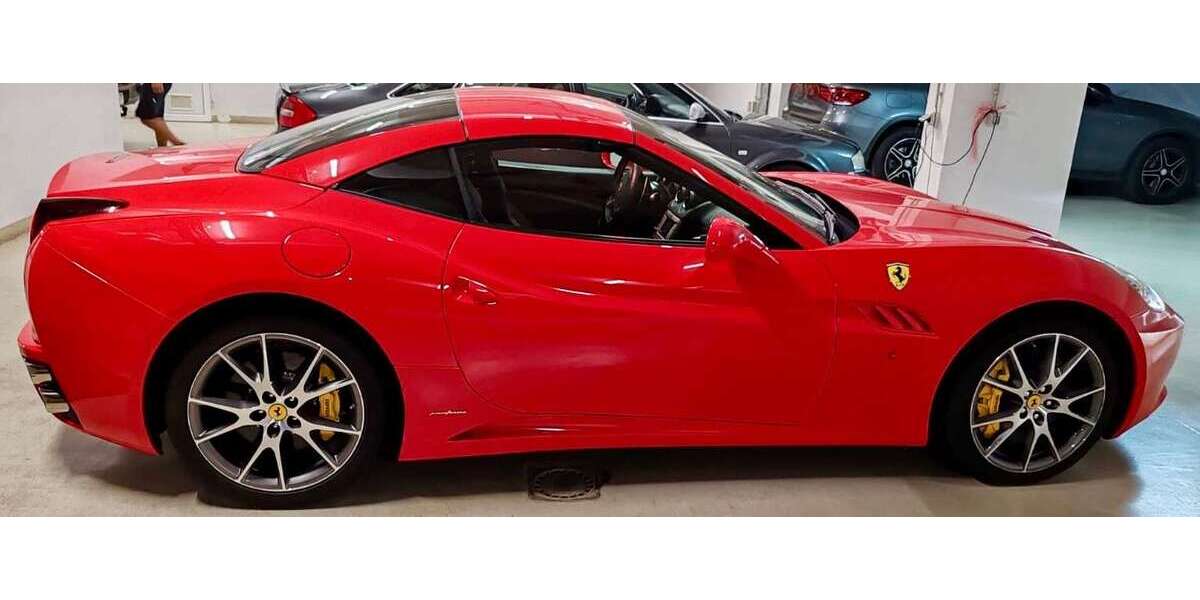 Ferrari California 9.000 km 139.900 &euro; Urbach 73660