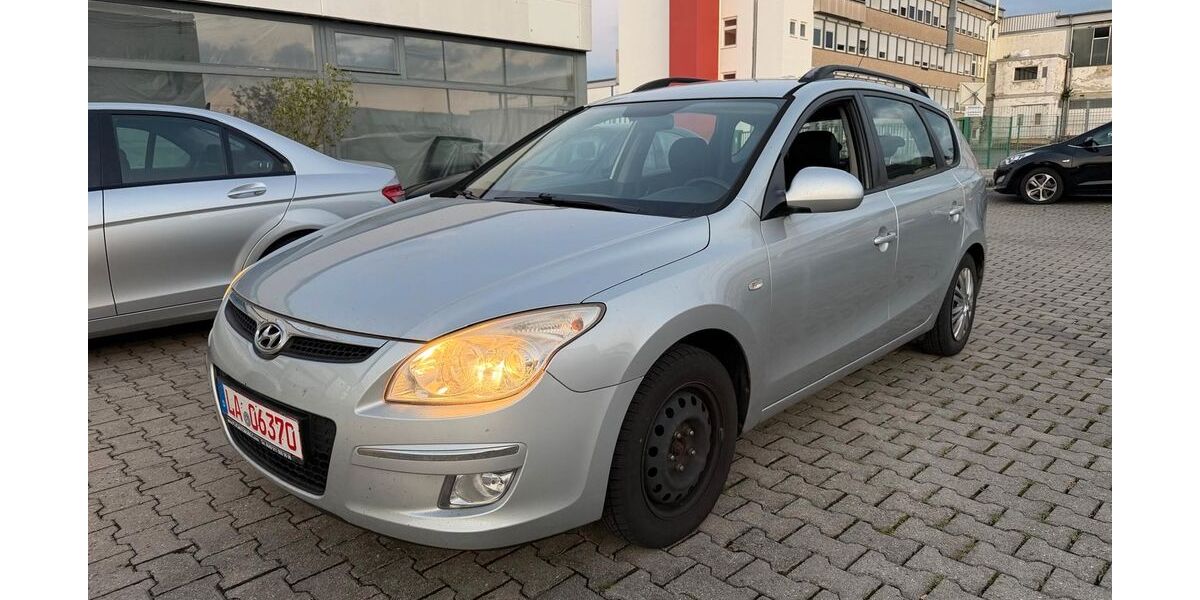Hyundai i30 216.000 km 1.800 &euro; Pfarrkirchen 84347
