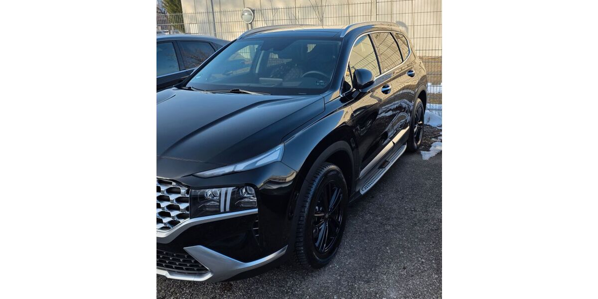 Hyundai SANTA FE 23.700 km 33.150 &euro; München 80637