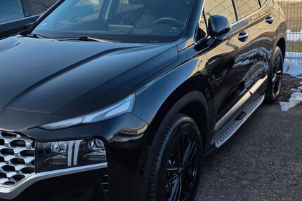 Hyundai SANTA FE 23.700 km 33.550 &euro; München 80637