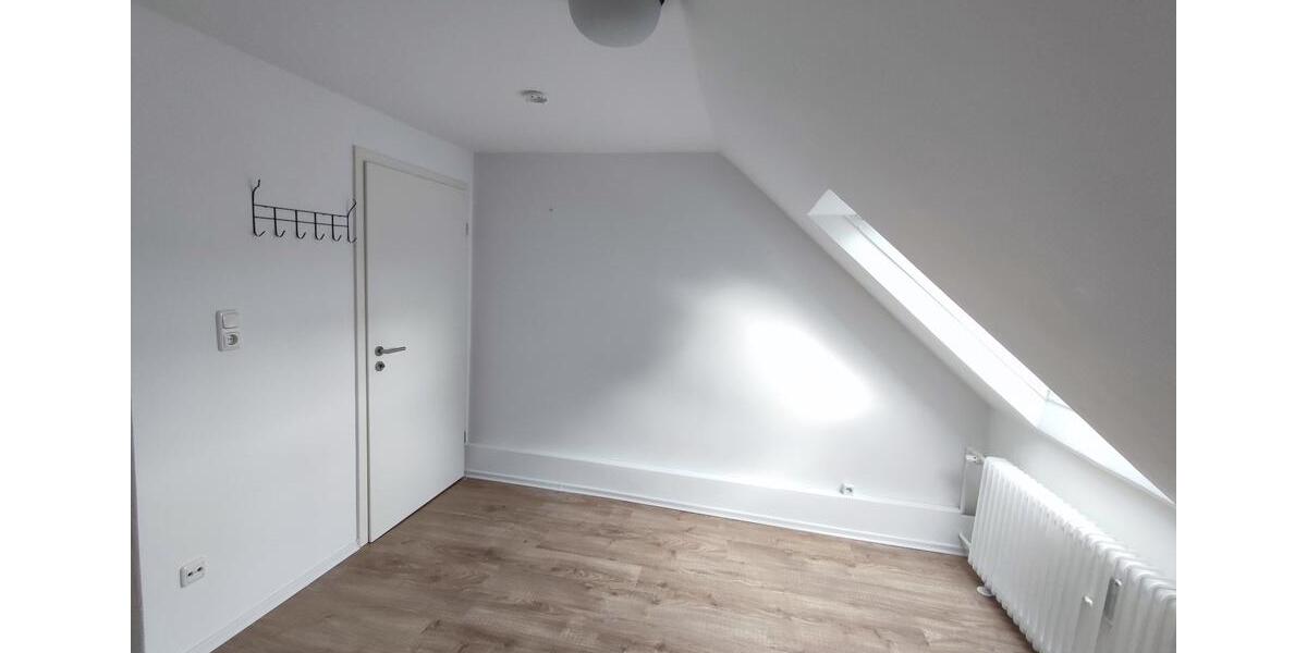 Etagenwohnung Coburg - 1 Zimmer, 12 m&sup2;, 260&euro; | Angebot:26698814
