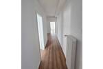 Frisches Wohngefühl! Modernisierte 3-Zimmer-Wohnung! Balkon, neues Bad, neuer Boden, Aufzug