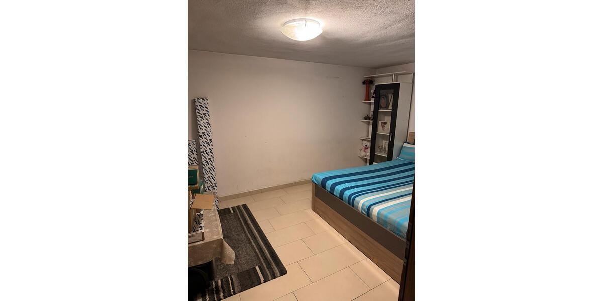 Reihenhaus Weiterstadt - 6 Zimmer, 130 m&sup2;, 2.200&euro; | Angebot:26690767