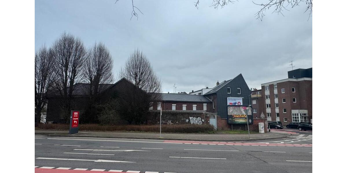 Mehrfamilienhaus, Wohnhaus Mönchengladbach Nord - 10 Zimmer, 320 m&sup2;, 389.000&euro; | Angebot:26661664