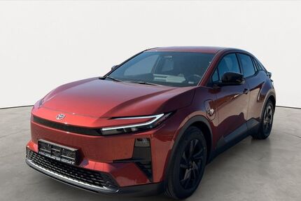 Toyota C-HR 2.000 km 44.500 &euro; Kruft 56642