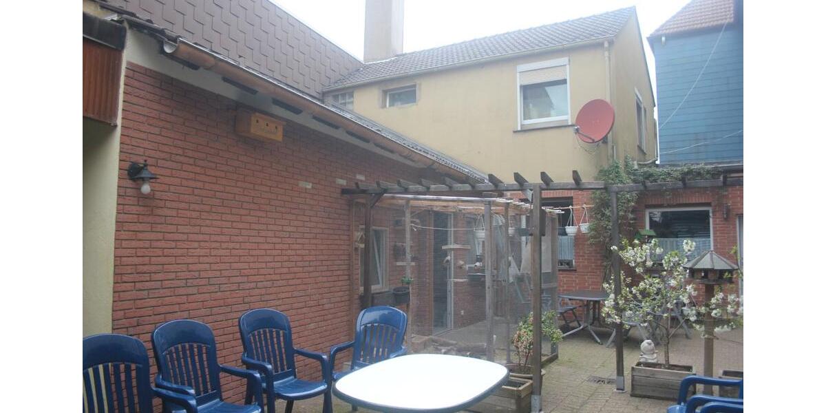 Etagenwohnung Gelsenkirchen Erle - 5 Zimmer, 180 m&sup2;, 240.000&euro; | Angebot:26020590