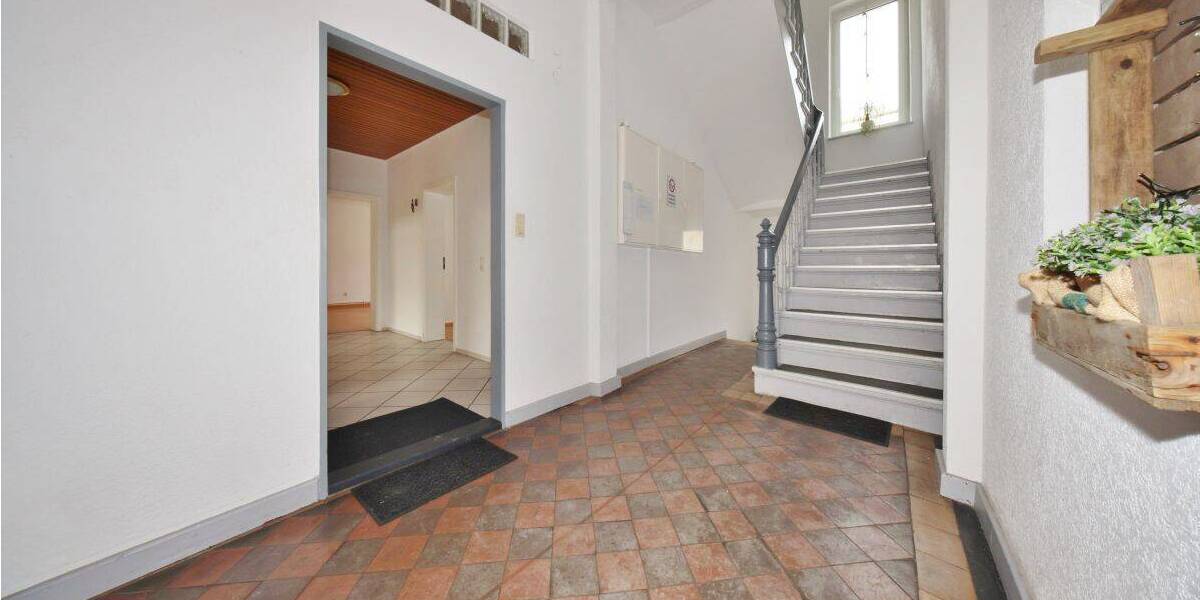 Etagenwohnung Wilhelmshaven Innenstadt - 3 Zimmer, 101 m&sup2;, 155.000&euro; | Angebot:26841472