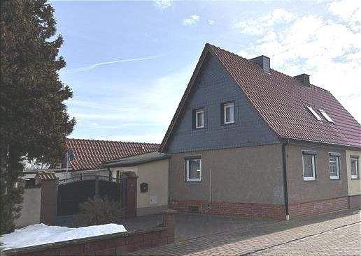 Doppelhaushälfte Artern/Unstrut Schönfeld - 5 Zimmer, 110 m&sup2;, 98.000&euro; | Angebot:25669873