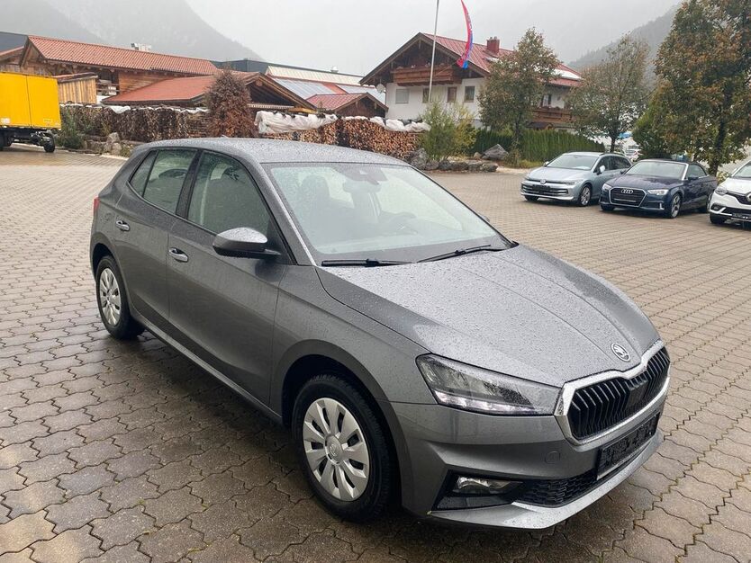 Skoda Fabia 18.514 km 16.900 € Bischofswiesen 83483