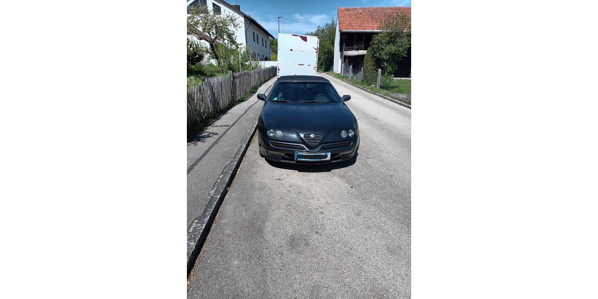 Alfa Romeo Spider 167.000 km 6.500 &euro; Hebertshausen 85241