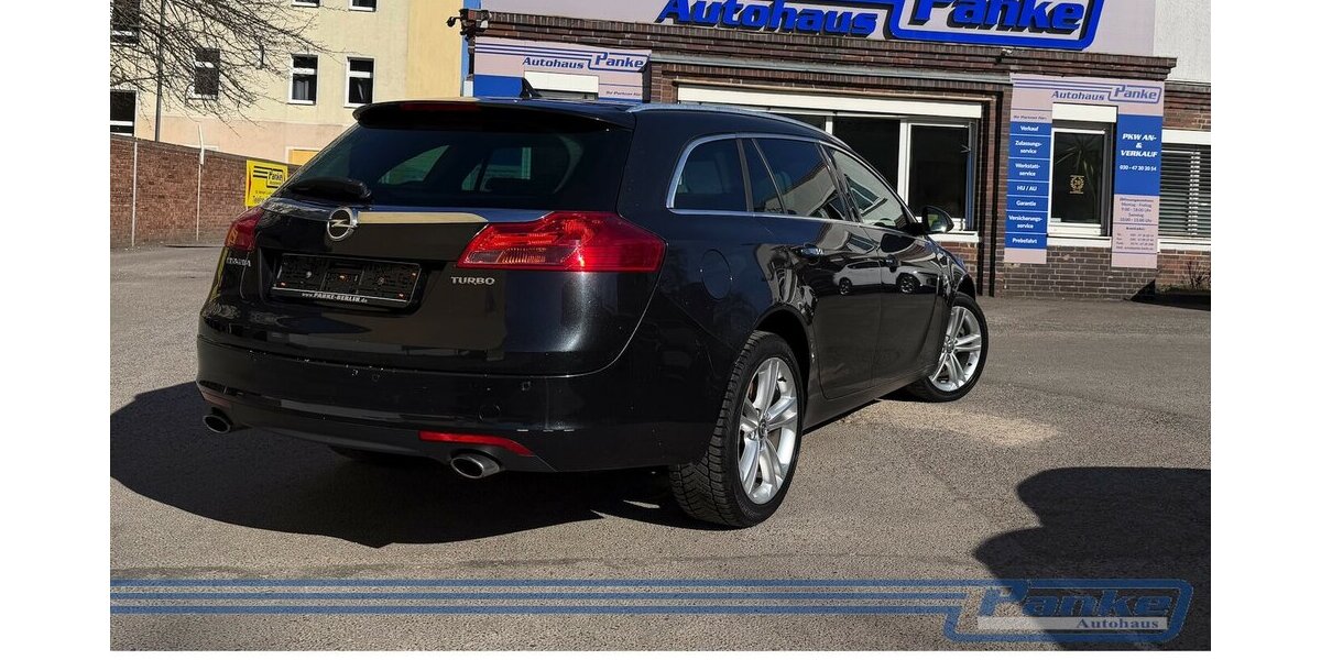 Opel Insignia Cosmo*SHZ*Navi*Tempo*E-Koffer*Lederweiß 169.708 km 5.780 &euro; Berlin 13187