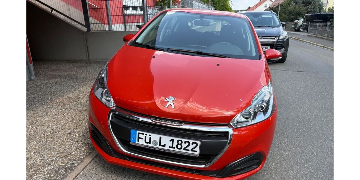 Peugeot 208 73.350 km 5.200 &euro; Grosshabersdorf 90613