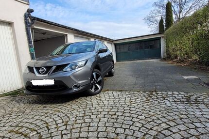 Nissan Qashqai 118.000 km 11.500 &euro; Remscheid 42853