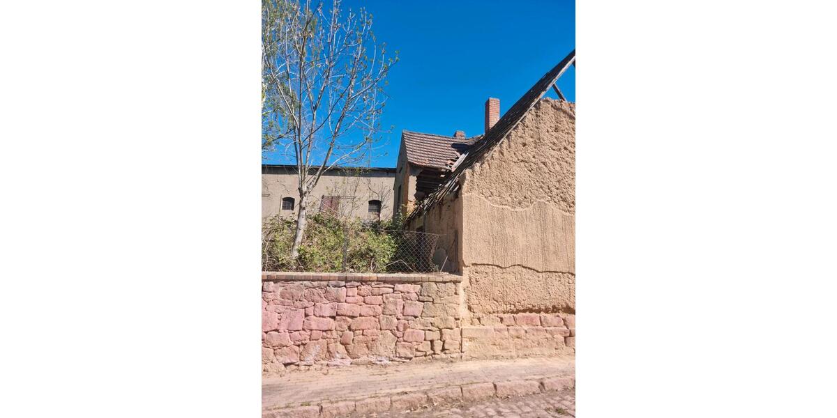 Einfamilienhaus Wettin-Löbejün Löbejün - 6 Zimmer, 150 m&sup2;, 28.000&euro; | Angebot:26425688