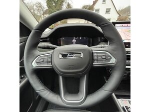 Jeep Compass NORTH STAR Mild-Hybrid FWD MY25 5.553 km 33.888 &euro; Battenberg 35088
