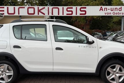 Dacia Sandero 52.000 km 8.988 &euro; Berlin 10787