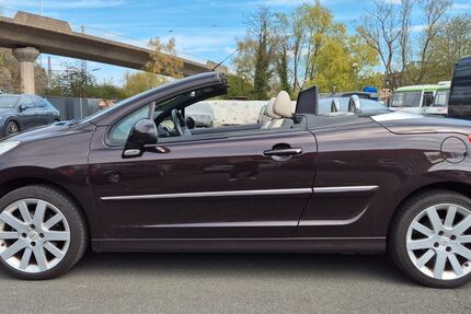 Peugeot 207 99.846 km 5.200 &euro; Siegen 57078