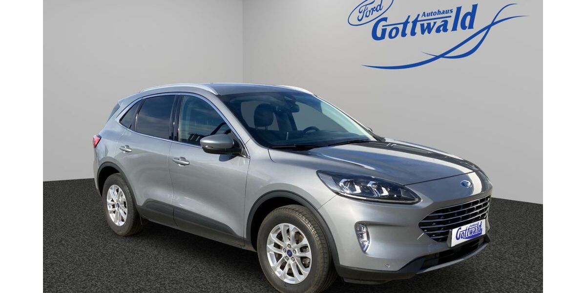 Ford Kuga 48.295 km 21.490 &euro; Luckenwalde 14943