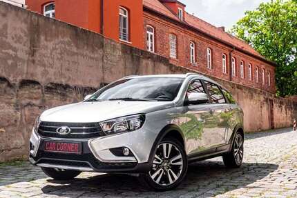 Lada Vesta 2.000 km 12.500 &euro; Kammerstein 91126